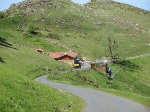 12. Above Orisson (2)